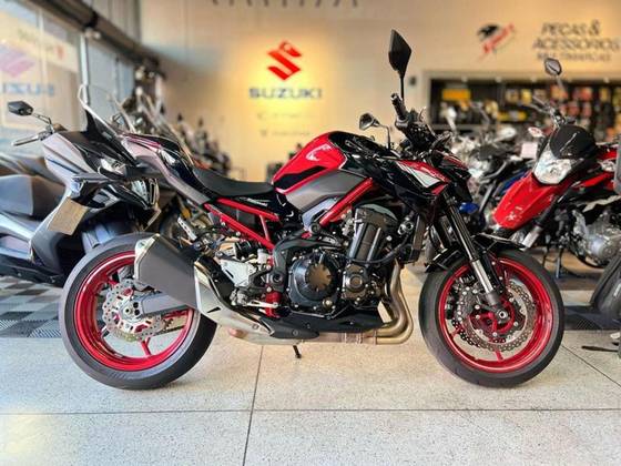 KAWASAKI Z900 R EDITION 